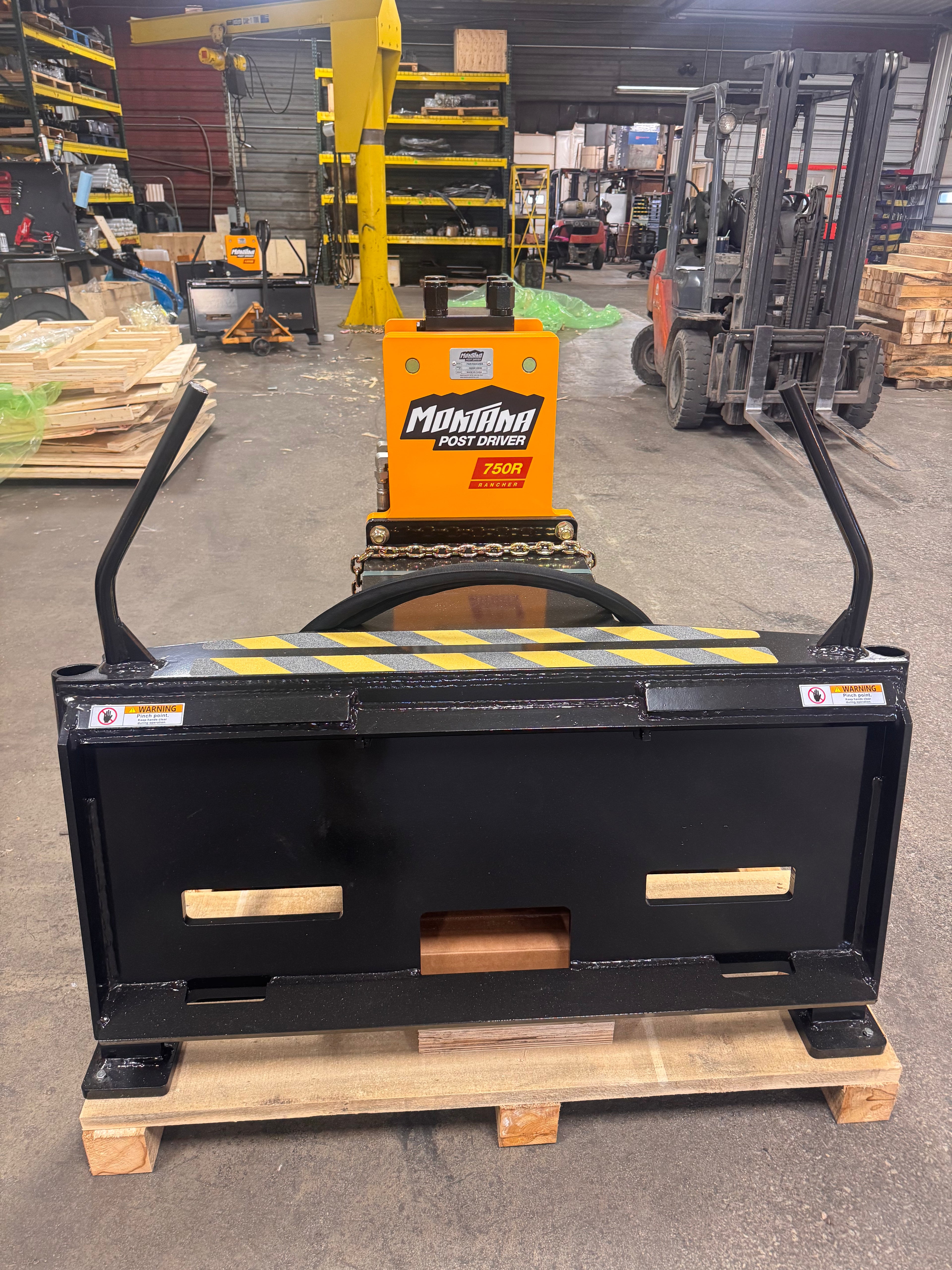 Montana Post Driver 750R